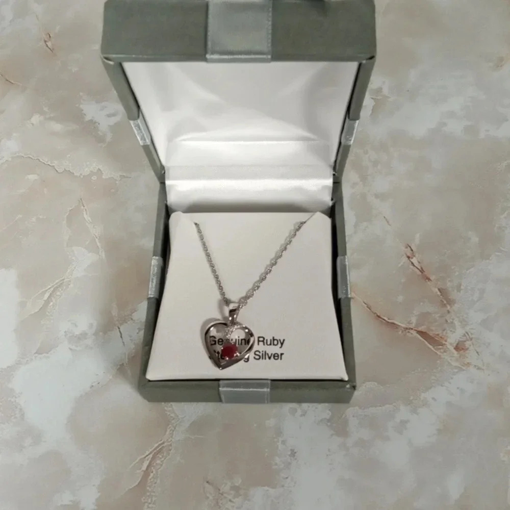 Sterling silver 3mm genuine ruby& white topaz Hrt 18" chain women